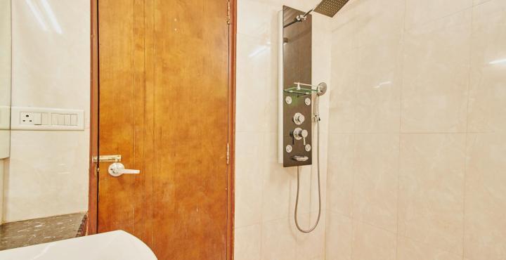 Treebo Trend Hotel Parker Ahmedabad Exterior foto